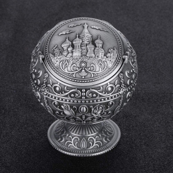 Okrągła popielniczka metalowa w stylu vintage [13220000452]